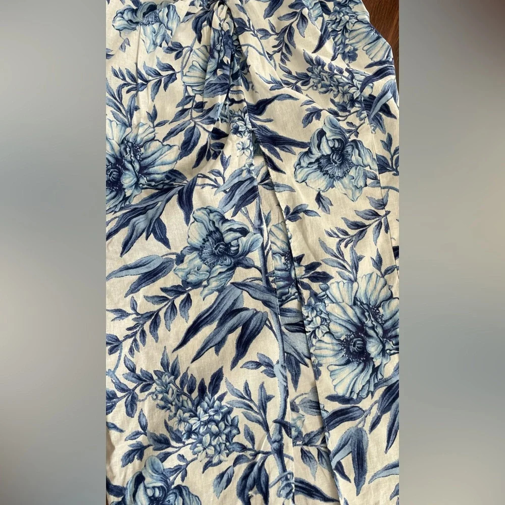 H&M Linen blend midi skirt with slit size 6 -excellent condition condition - Picture 6 of 8